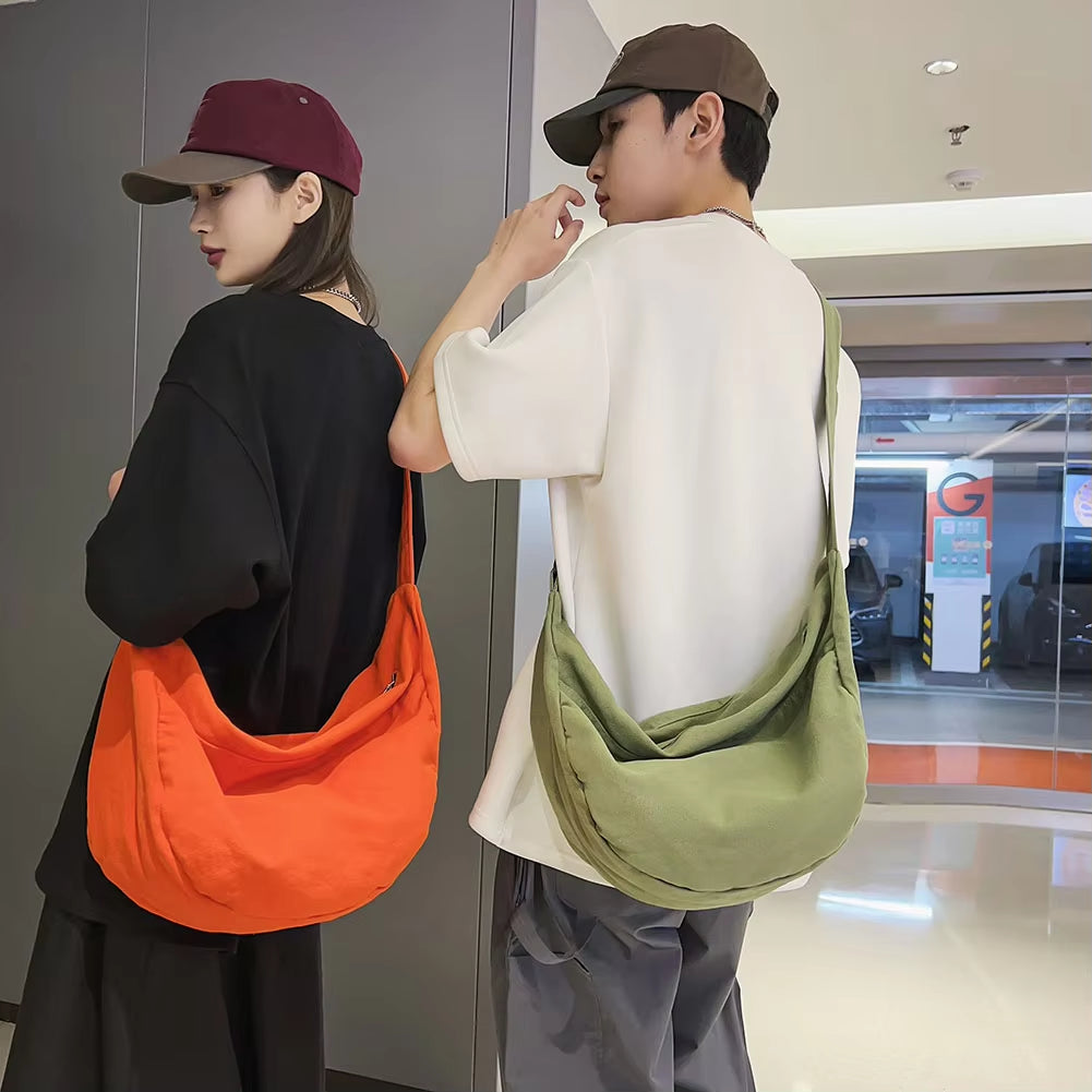 Messenger Bags Crescent Women Dumpling Bag Solid Color Simple Fashion Japanese Style Casual Large Capacity for Weekend Vacation