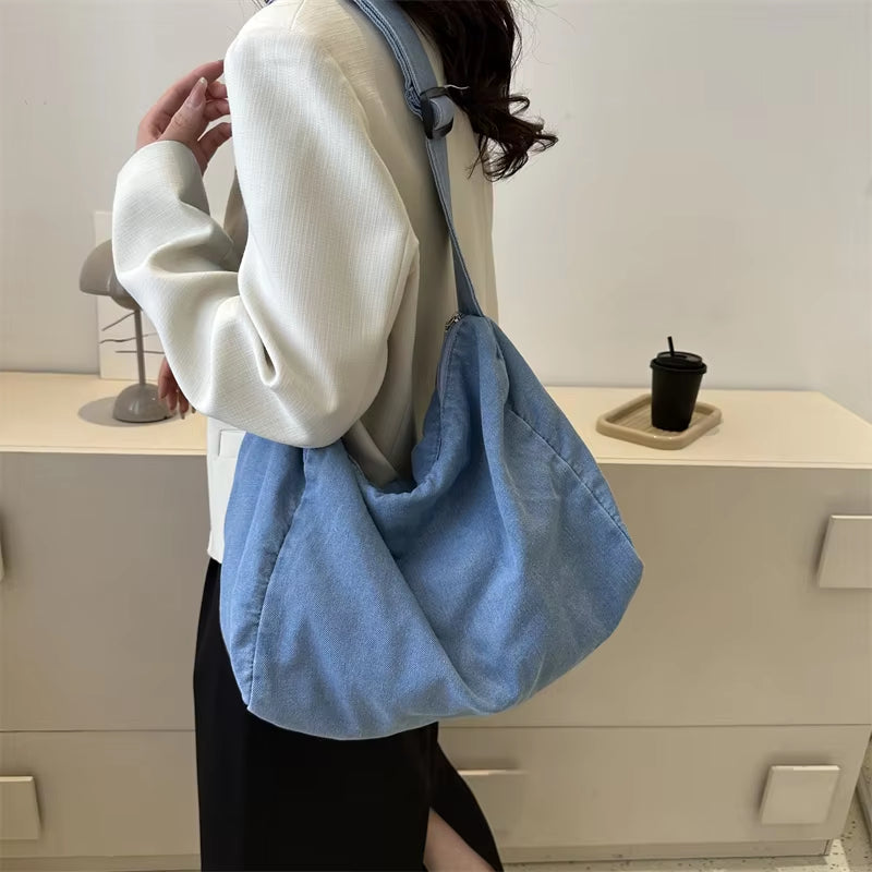 Messenger Bags Crescent Women Dumpling Bag Solid Color Simple Fashion Japanese Style Casual Large Capacity for Weekend Vacation